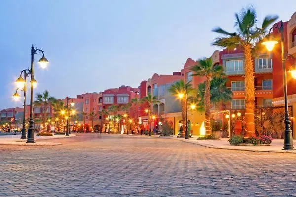شقه فى الفيروز *